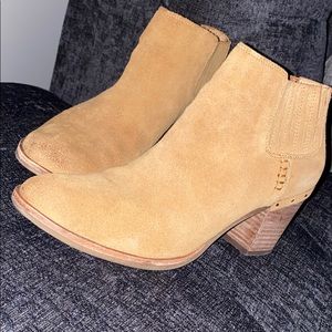 Steve Madden Booties